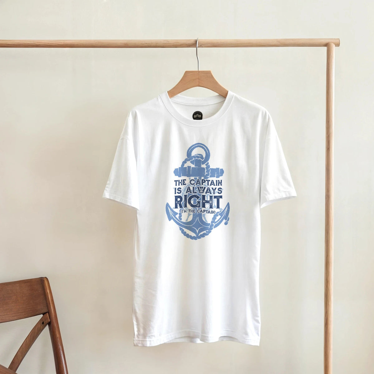 Captain Statement T-Shirt | Maritimes Anker Humor Design – T-Shirt for everyday use | AZIKX
