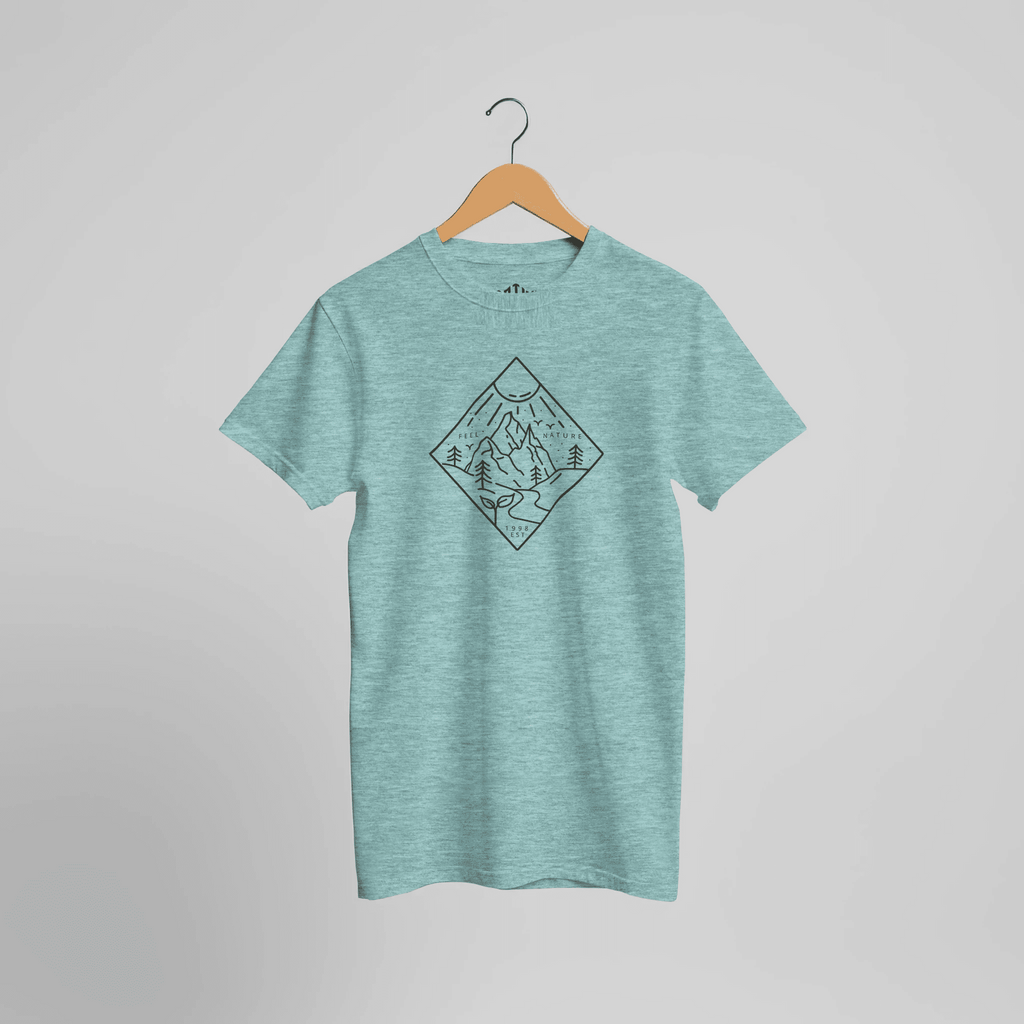 Feel Nature Berglandschaft T-Shirt | Minimalistisches Outdoor Abenteuer Design – T-Shirt for everyday use | AZIKX