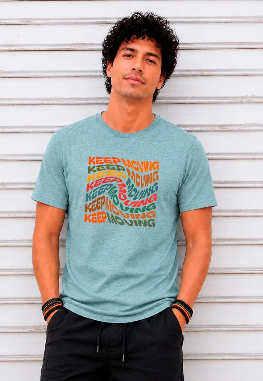 Keep Moving Motivations Grafik T-Shirt | Positive Typografie Statement Tee – T-Shirt for everyday use | AZIKX