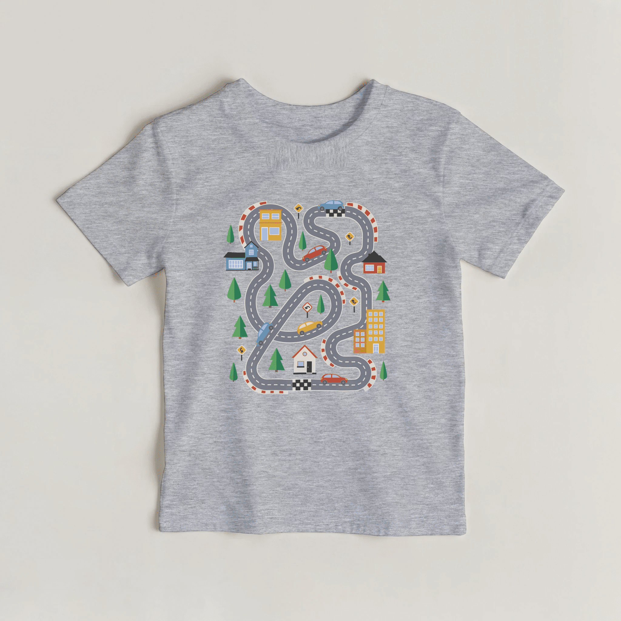 Kinder Rennstrecken Abenteuer T-Shirt | Bunte Auto Spielstraße für Kleine Entdecker – T-Shirt for everyday use | AZIKX
