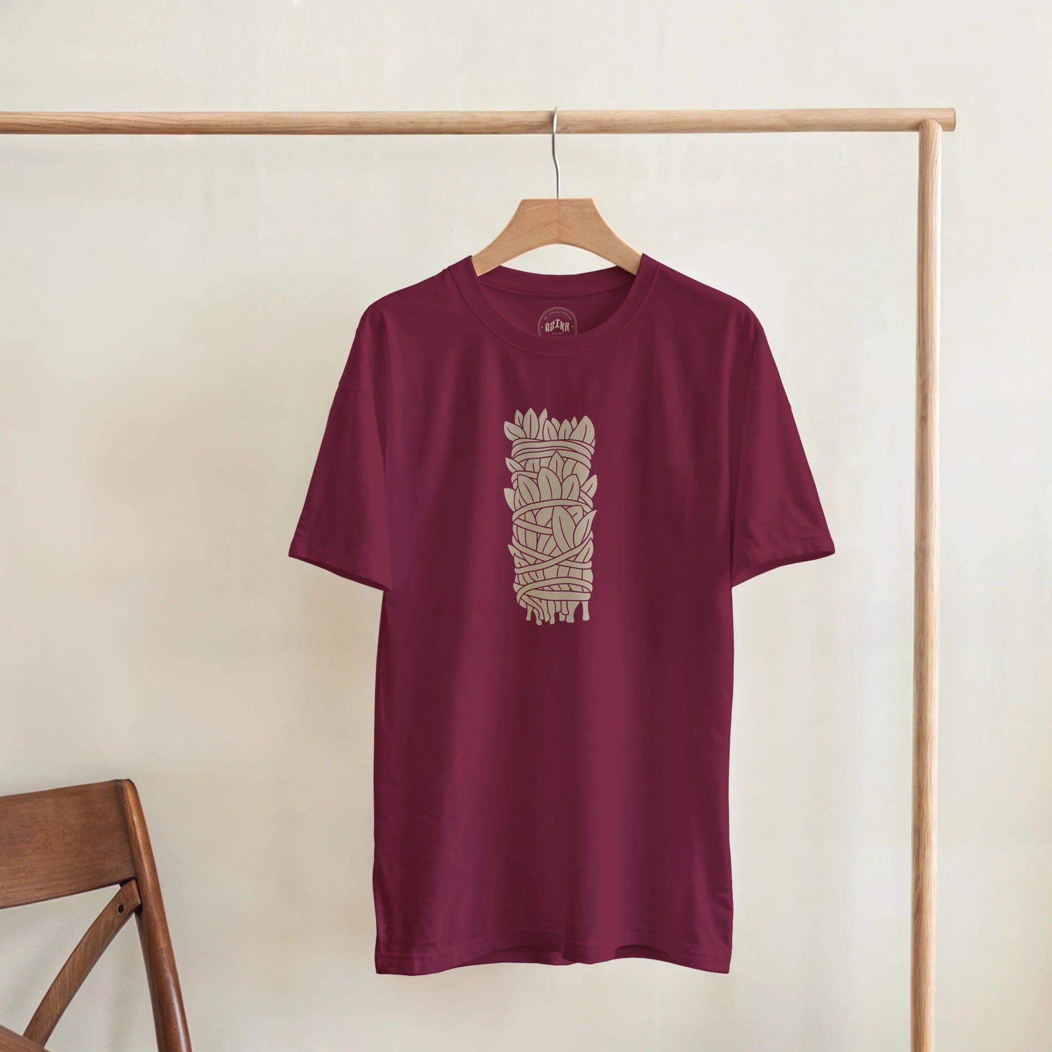 Mystisches Kräuterbündel T-Shirt | Minimalistisches Pflanzen Line Art Natur Design – T-Shirt for everyday use | AZIKX