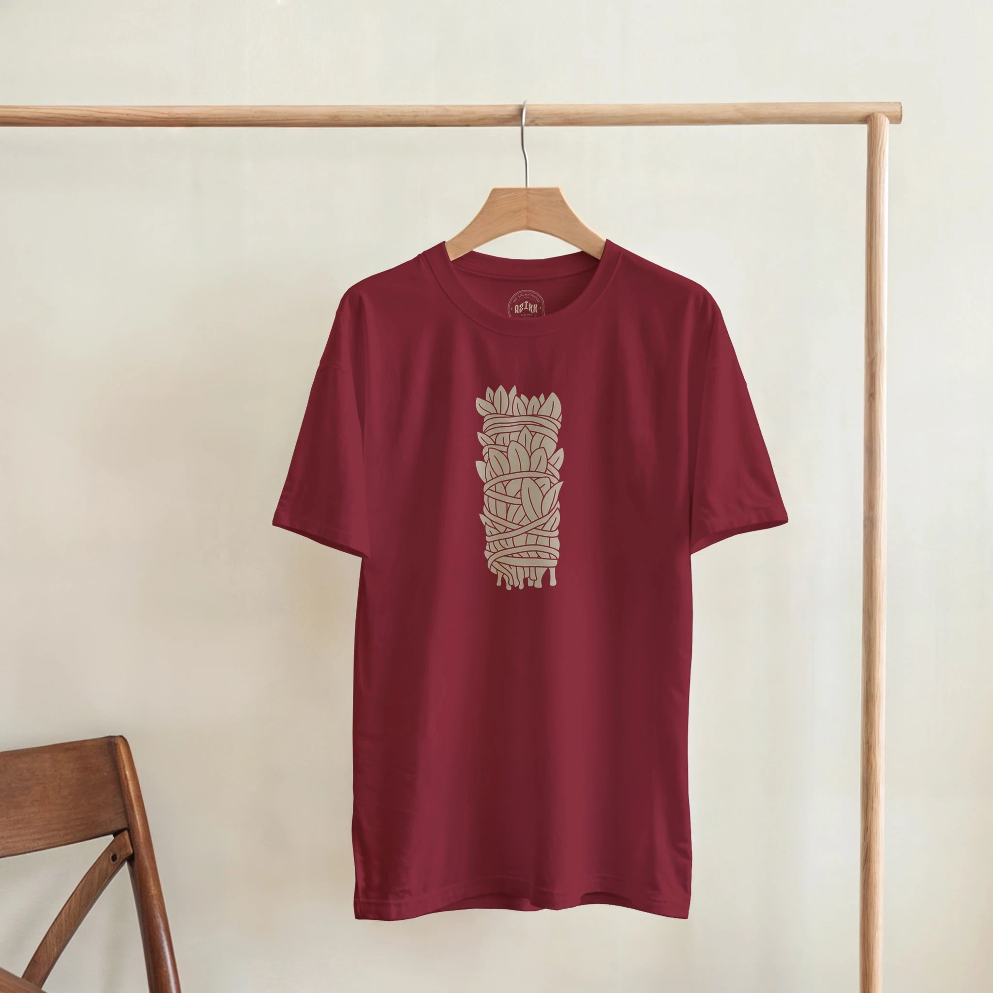 Mystisches Kräuterbündel T-Shirt | Minimalistisches Pflanzen Line Art Natur Design – T-Shirt for everyday use | AZIKX