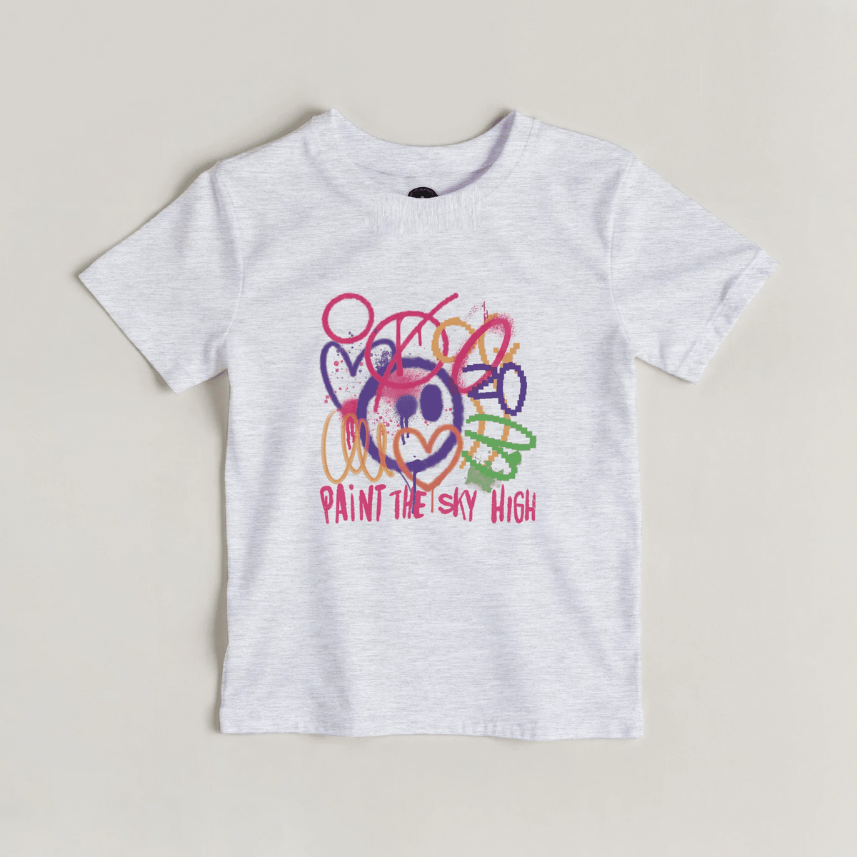 Paint the Sky High Kinder T-Shirt | Buntes Graffiti Design | AZIKX
