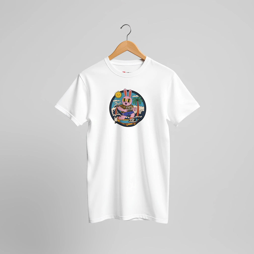 Skater - Hase Sommergefühl – Hochwertiges Baumwoll - T-Shirt mit Retro - Grafik – T-Shirt for everyday use | azikx.store