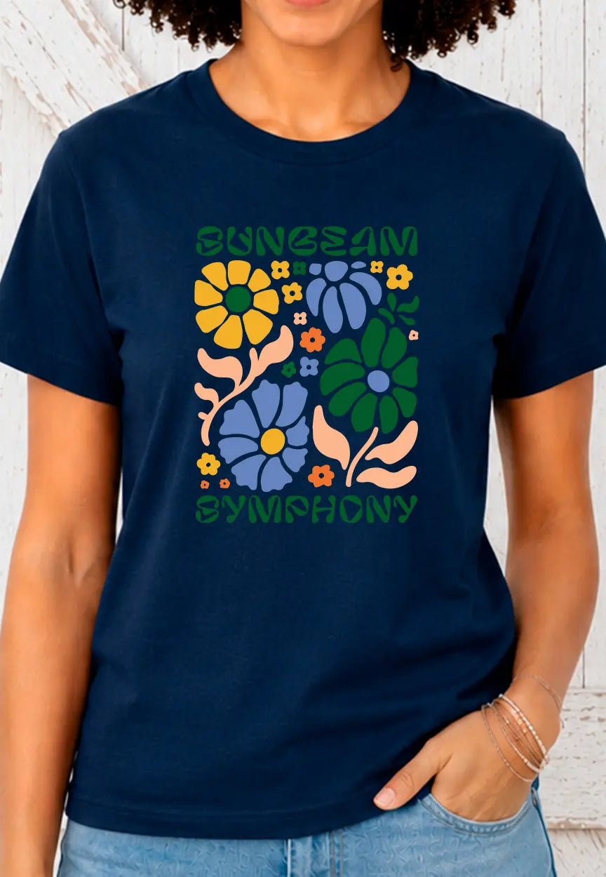 Sunbeam Symphony Flower T-Shirt | Kreatives Sommerblumen Design – T-Shirt for everyday use | AZIKX