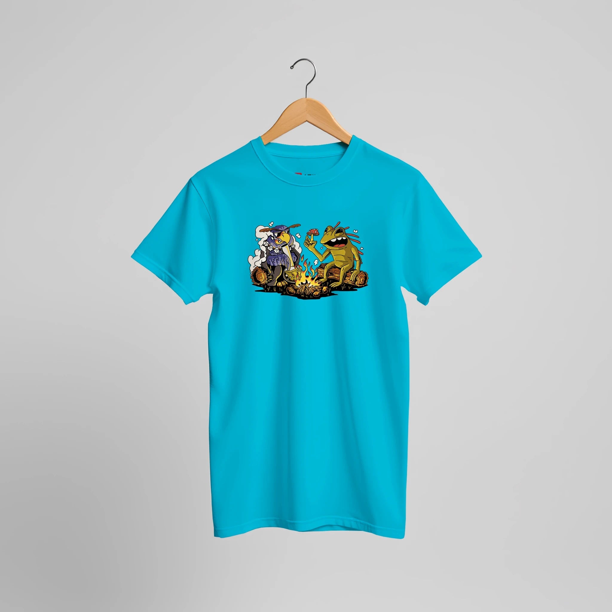 Waldfreunde am Lagerfeuer T-Shirt | Lustiges Fantasy Camping Design Streetwear – T-Shirt for everyday use | AZIKX