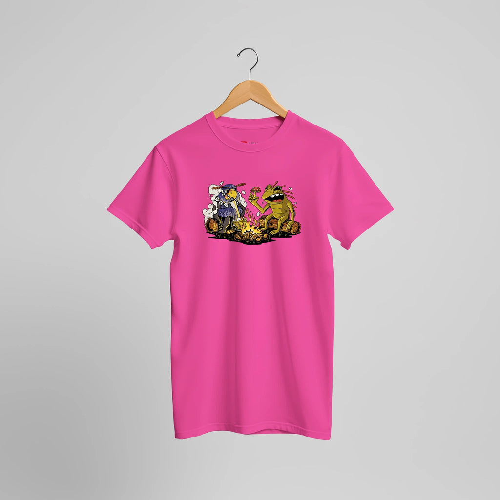 Waldfreunde am Lagerfeuer T-Shirt | Lustiges Fantasy Camping Design Streetwear – T-Shirt for everyday use | AZIKX