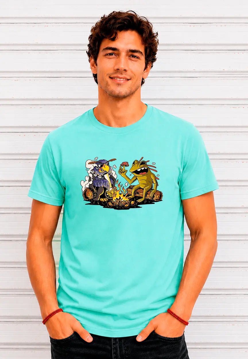 Waldfreunde am Lagerfeuer T-Shirt | Lustiges Fantasy Camping Design Streetwear – T-Shirt for everyday use | AZIKX